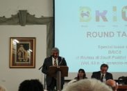 Ambasciatore India: "Con Italia buoni rapporti, ma i due marò devono essere processati"