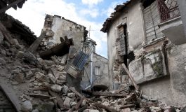 Terremoto, De Natale (Ingv): "Il sisma di oggi è figlio di quello de L'Aquila"