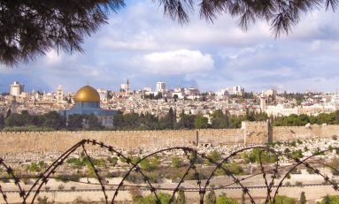 Israele, detenuti palestinesi interrompono sciopero fame: vittoria di Barghouti
