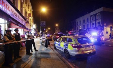 Londra, il terrore colpisce i musulmani: un morto e 10 feriti