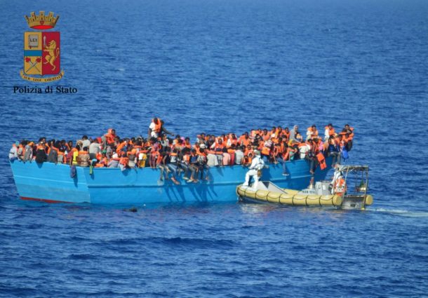 Immigrati, Israele e Libia espellono migliaia di irregolari