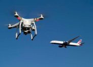 Sicurezza: chiuso l'aeroporto di Gatwick per sorvolo di droni